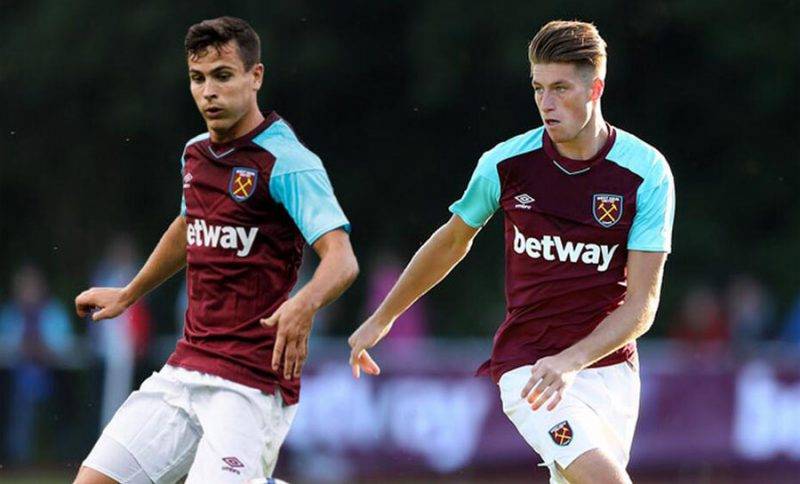 完成首次帽 完成首次帽